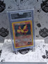 Pokémonkarte Rocket's Moltres 12/132 aus Gym Heroes (2000), Englisch, Holo Rare mit AOG Grading 2.5 – seltene und nostalgische Karte im gebrauchten Zustand.